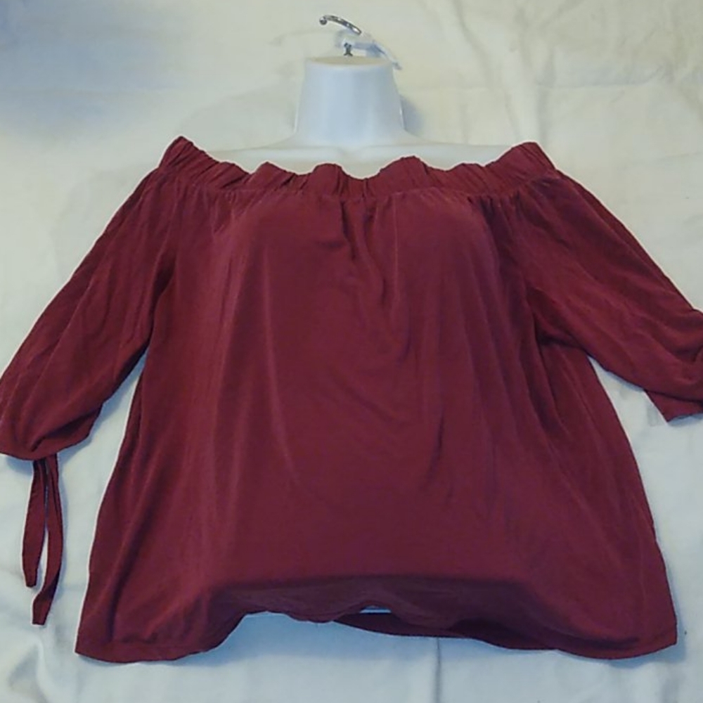 Rue21 Size XL off shoulder top blouse